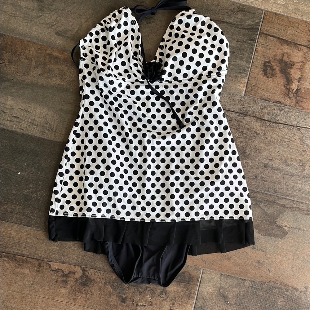 Kenneth Cole Reaction Halter Polka Dot One Piece bathing suit